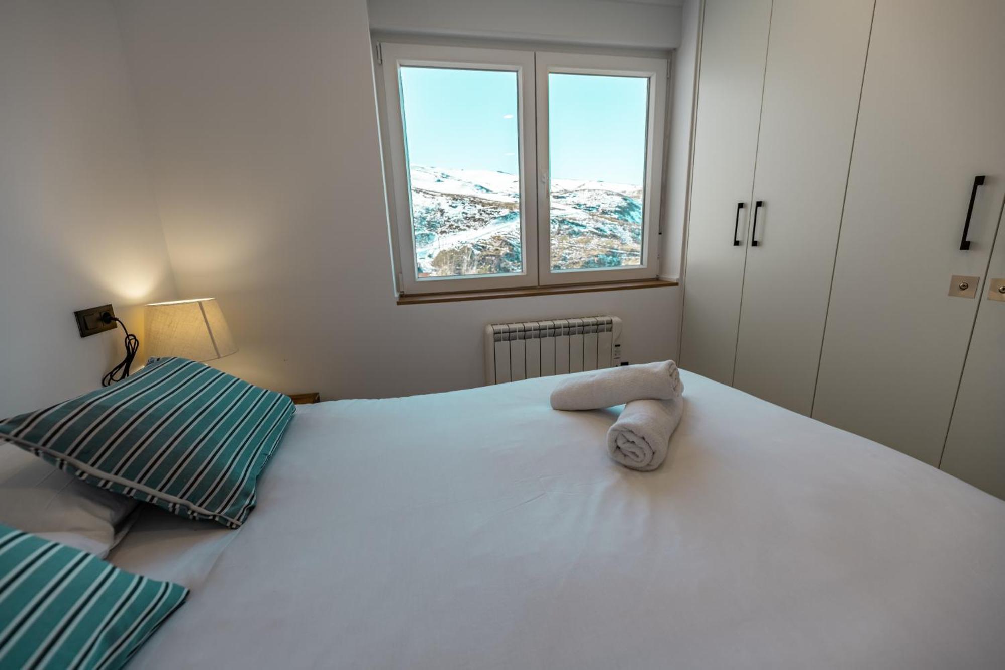 Luxury Refurnished Apartment With Private Parking Close To Ski Slopes Sierra Nevada Eksteriør bilde